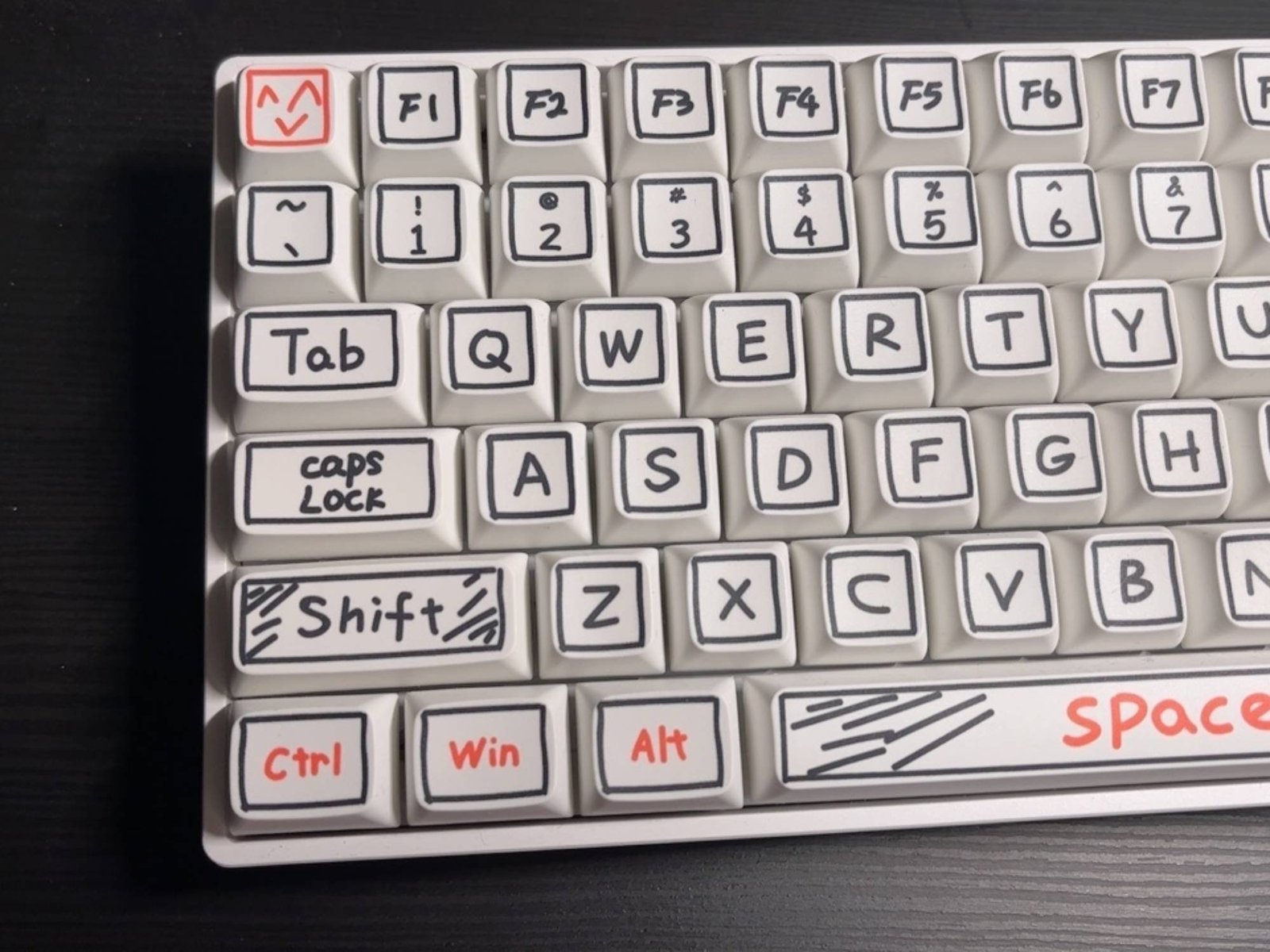 White Personalized Graffiti Keycaps Set, PBT XDA 87/68/980/108 Key, Mechanical Keyboard Key Cap, Artisan Universal Cute Japanese Keycaps