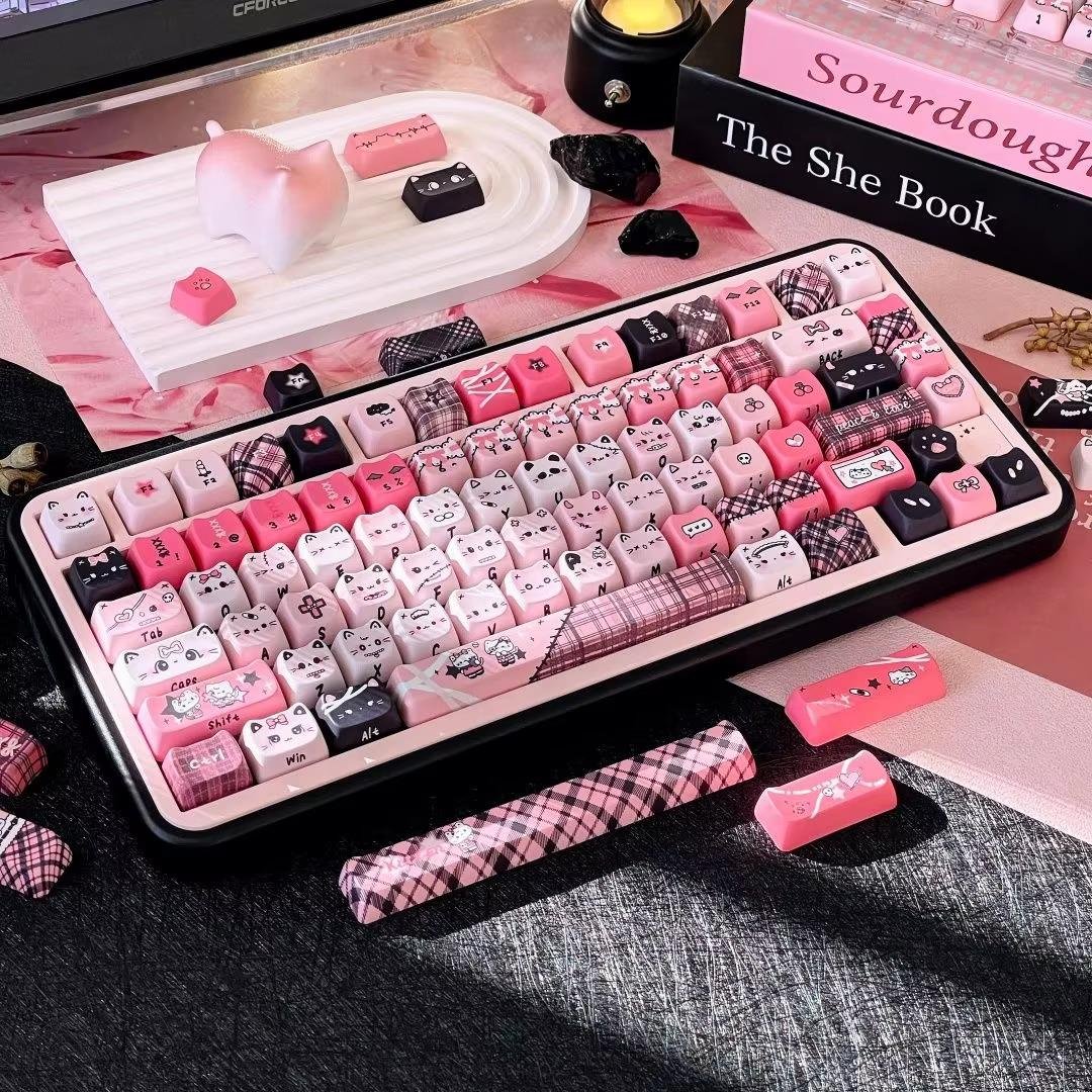 Black Pink Cat Keycap Set, 130 PBT Side-Carved Keys, Cute Keycaps for Mechanical Keyboard, 7U Split Layout, Aesthetic Design - Image 6